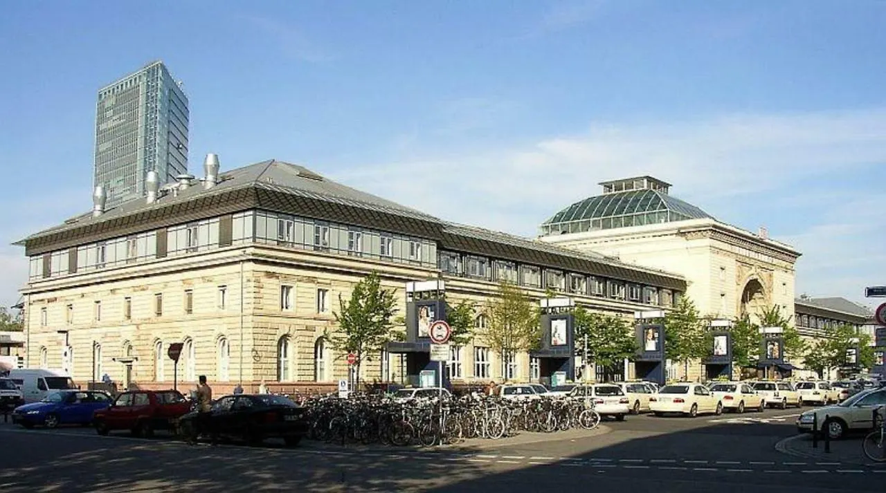 Central Hotel MHG