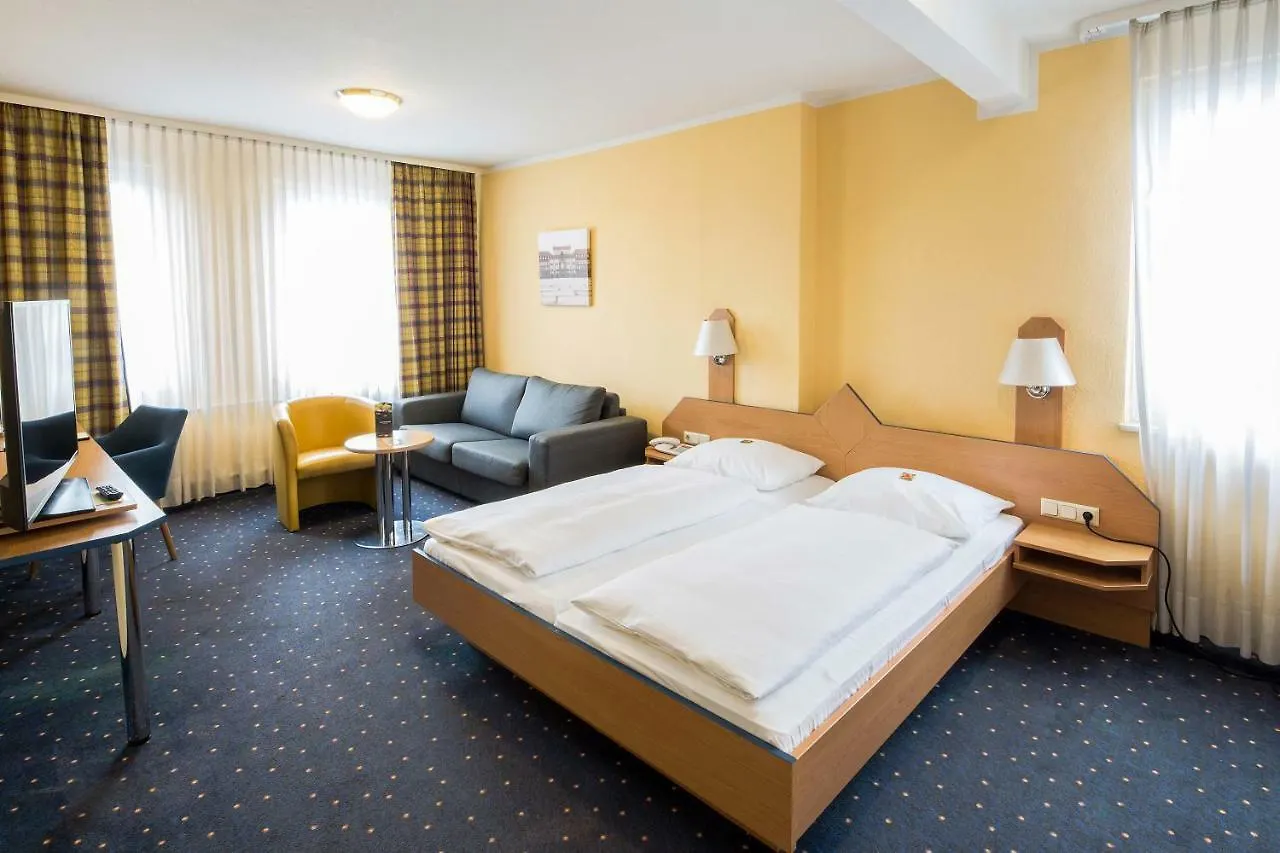 Central Hotel MHG
