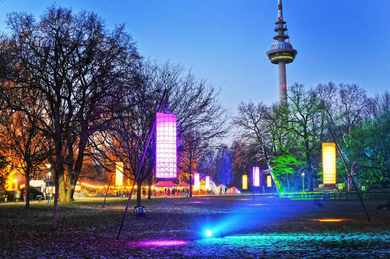 ***  Central Hotel MHG Alemania